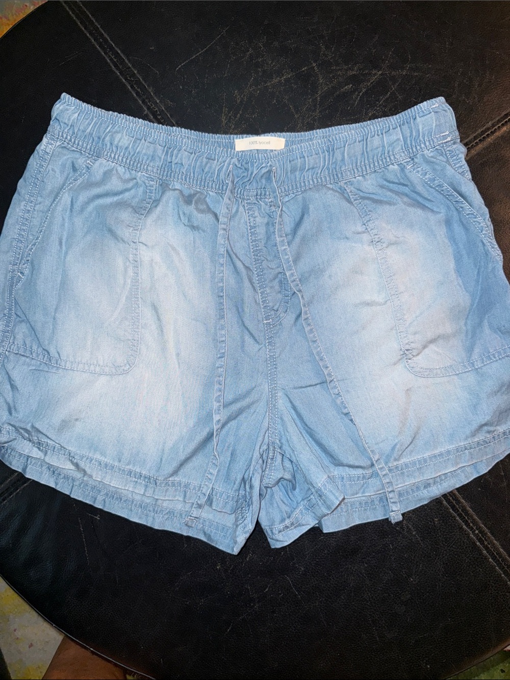 C&C California Light Blue Elastic Waist Denim Shorts size Large EUC